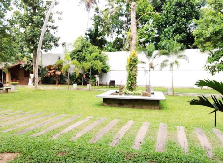 Lanka Bangla Inn Villas Restaurant & Travels Katunayaka Eksteriør bilde